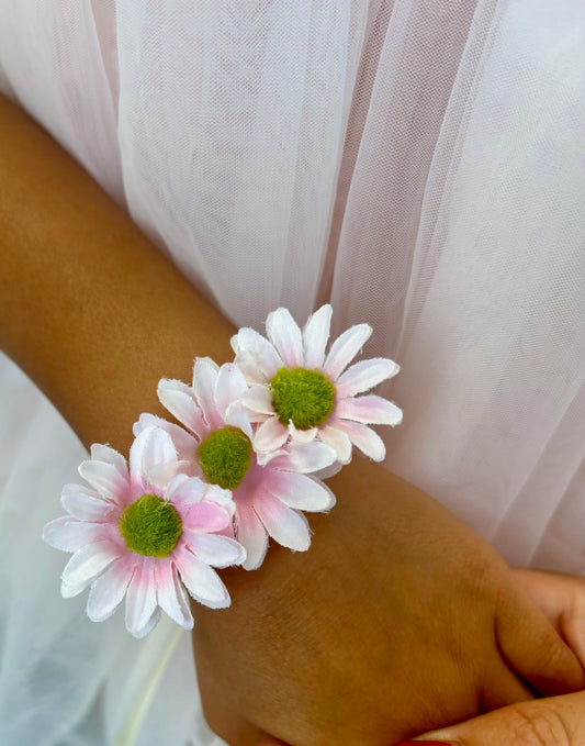 Child’s wrist corsage